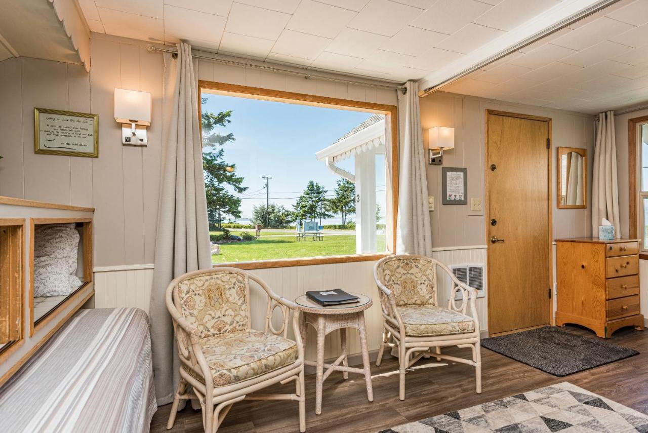 Juan De Fuca Waterfront Hotel & Cottages Sequim Exteriör bild