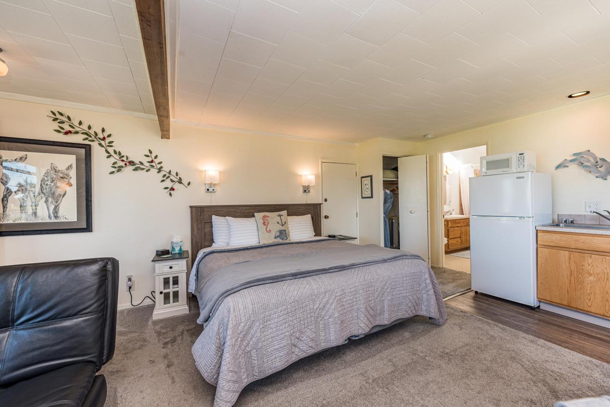 Juan De Fuca Waterfront Hotel & Cottages Sequim Exteriör bild