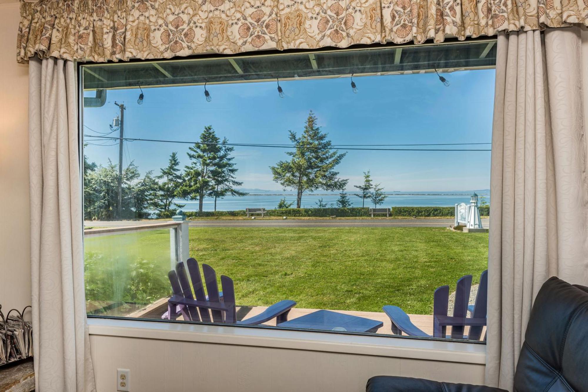 Juan De Fuca Waterfront Hotel & Cottages Sequim Exteriör bild