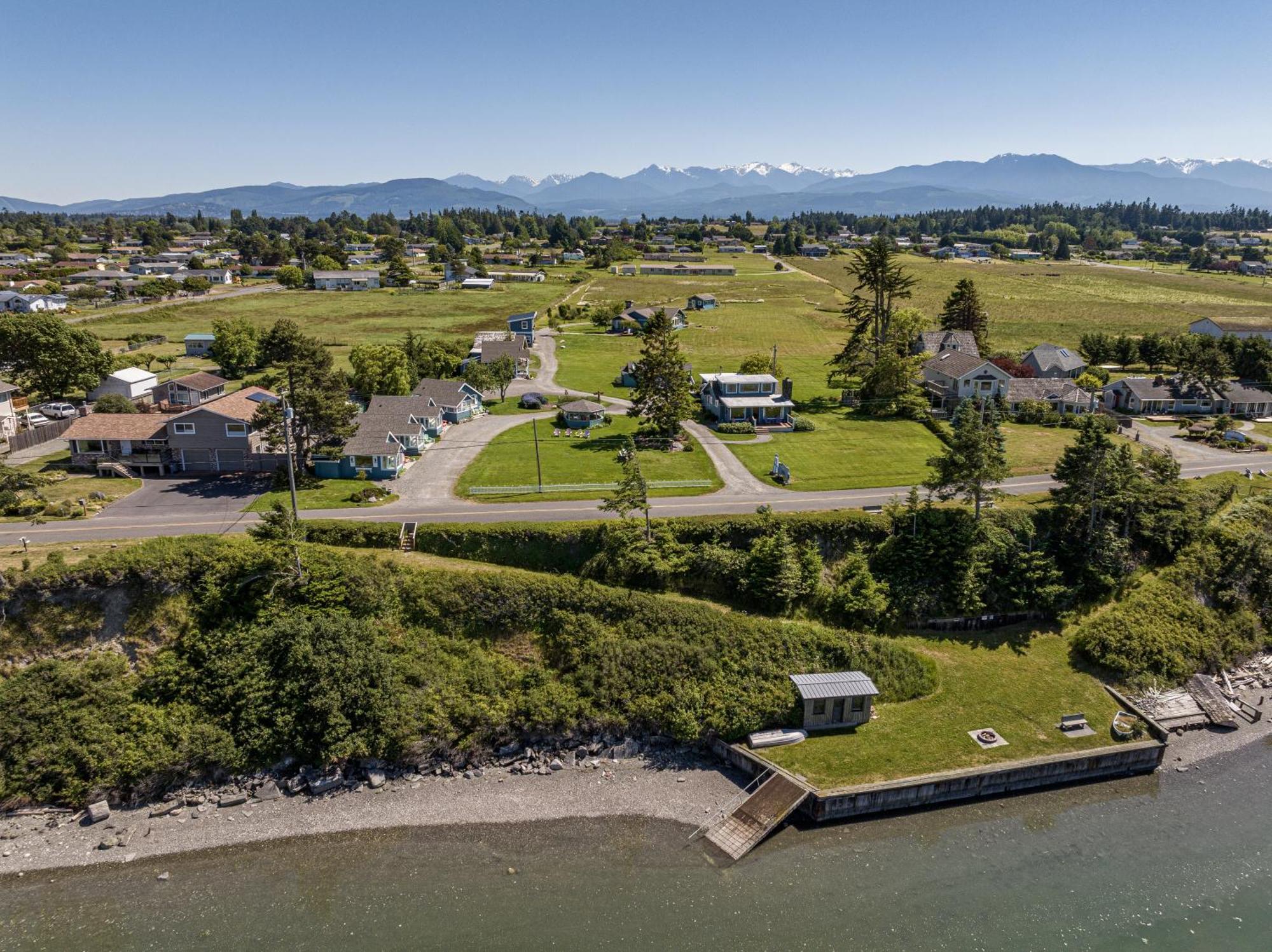 Juan De Fuca Waterfront Hotel & Cottages Sequim Exteriör bild