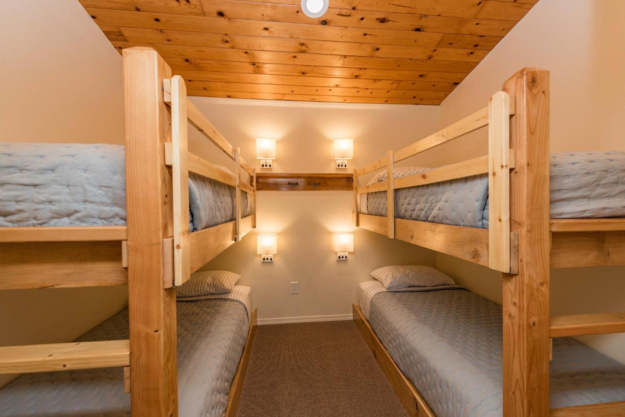 Juan De Fuca Waterfront Hotel & Cottages Sequim Exteriör bild