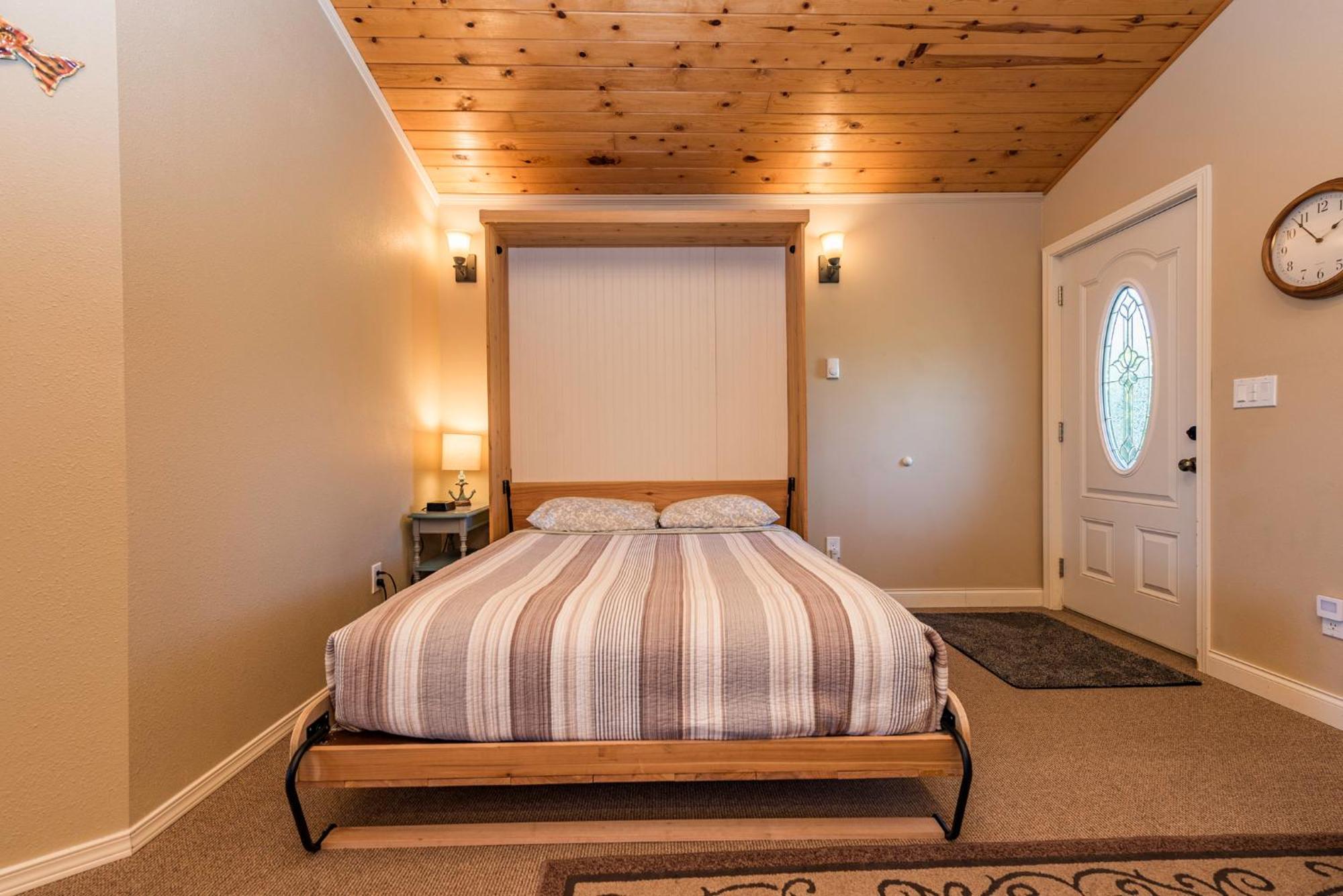 Juan De Fuca Waterfront Hotel & Cottages Sequim Exteriör bild